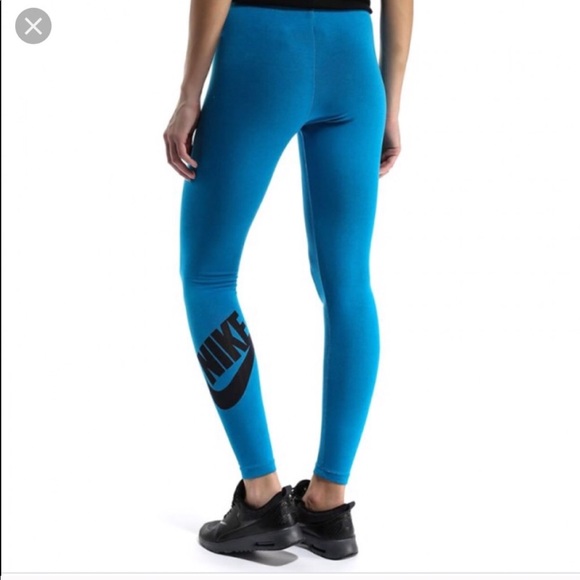 Nike Pants - Nike Leg-A-See Blue Graphic Leggings